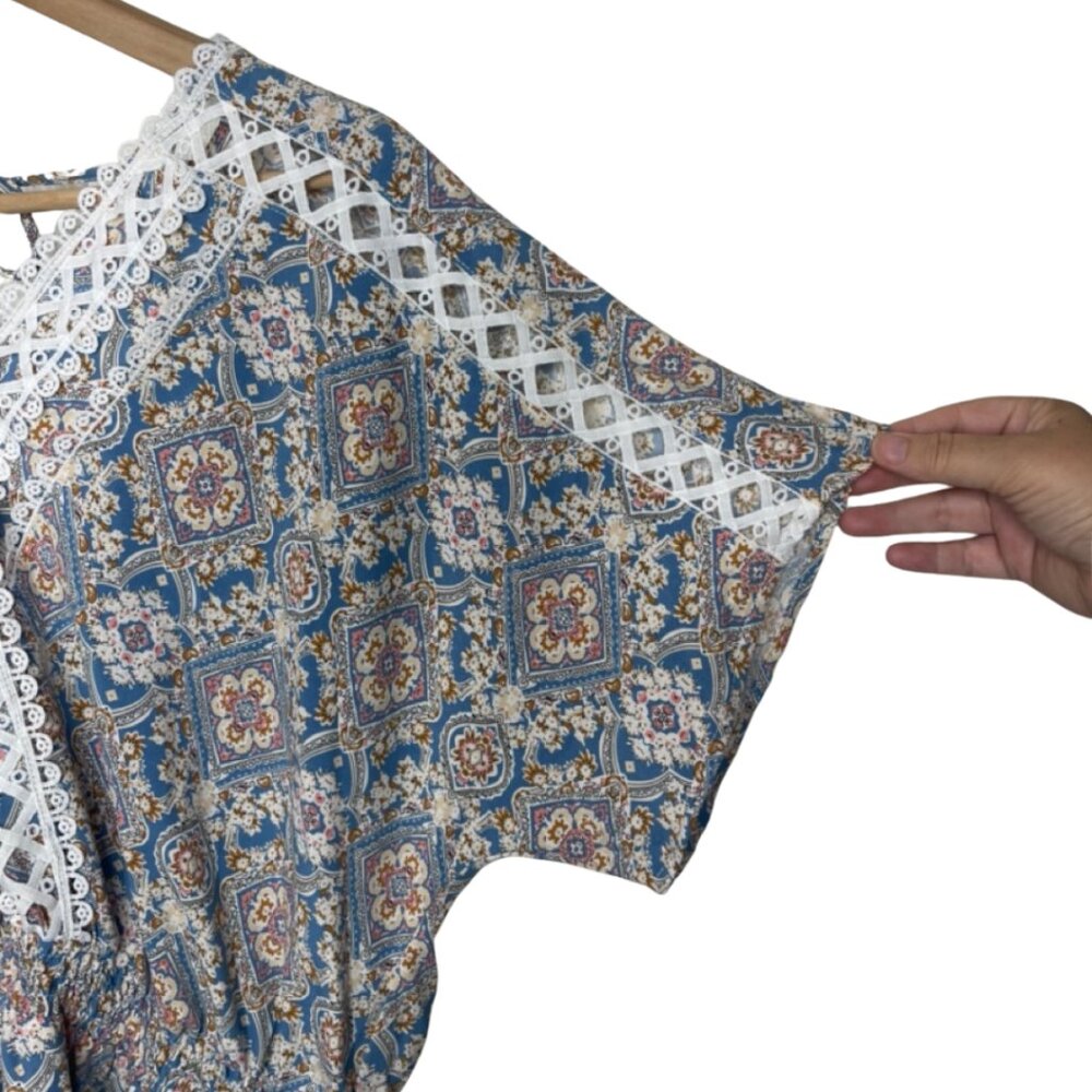 DAVI & DANI | Women's Boho Lace Trim Short Sleeve V-Neck Lined Romper | Size L - Picture 7 of 14